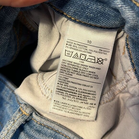 Old Navy High Rise Skinny Jeans - Picture 3 of 8